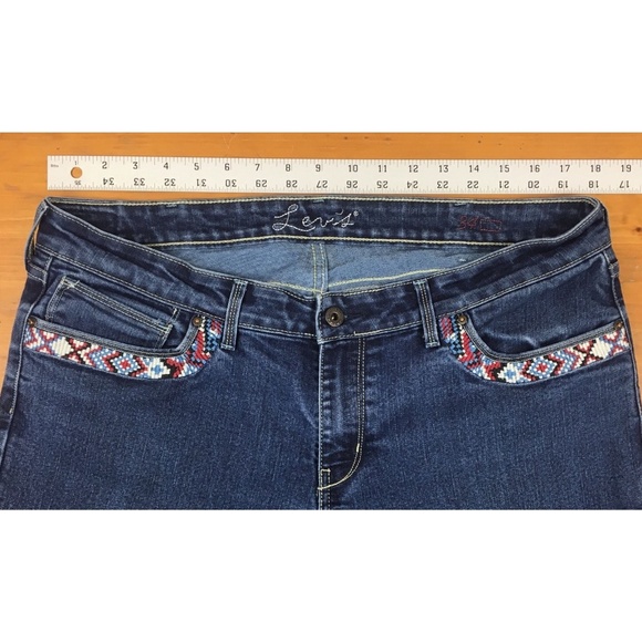 Levi's Customized Cropped 34 Women's Jeans C233P - Picture 5 of 8